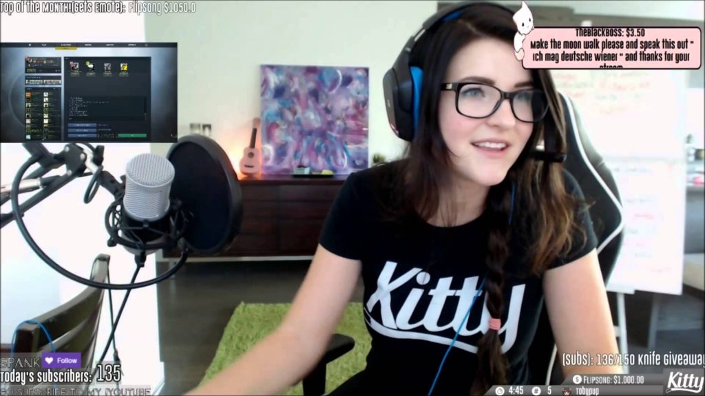 KittyPlaysGames